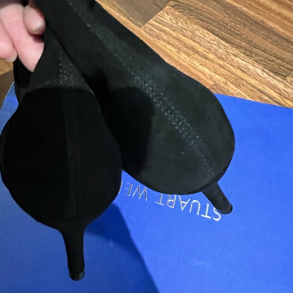 Stuart Weitzman suited bootie. Size 5/35. New - Picture 2 of 3
